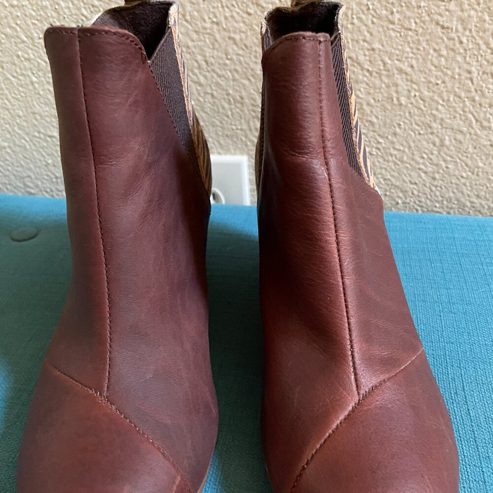 Toms Brown Leather Wedge Ankle Boots